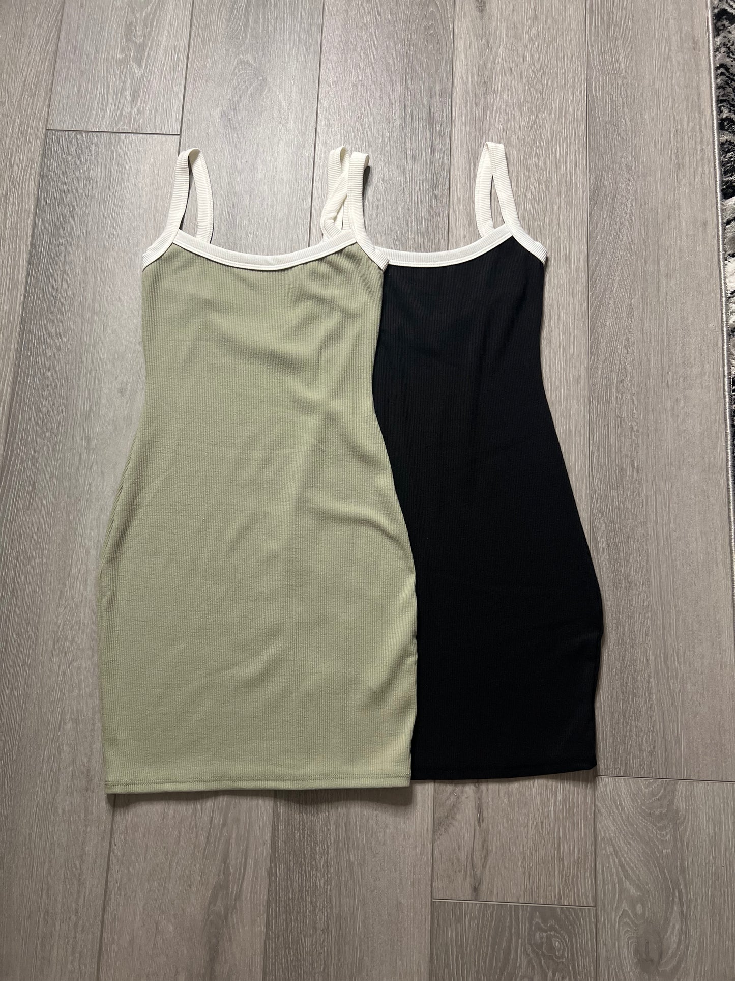 MAIA DRESS (OLIVE)